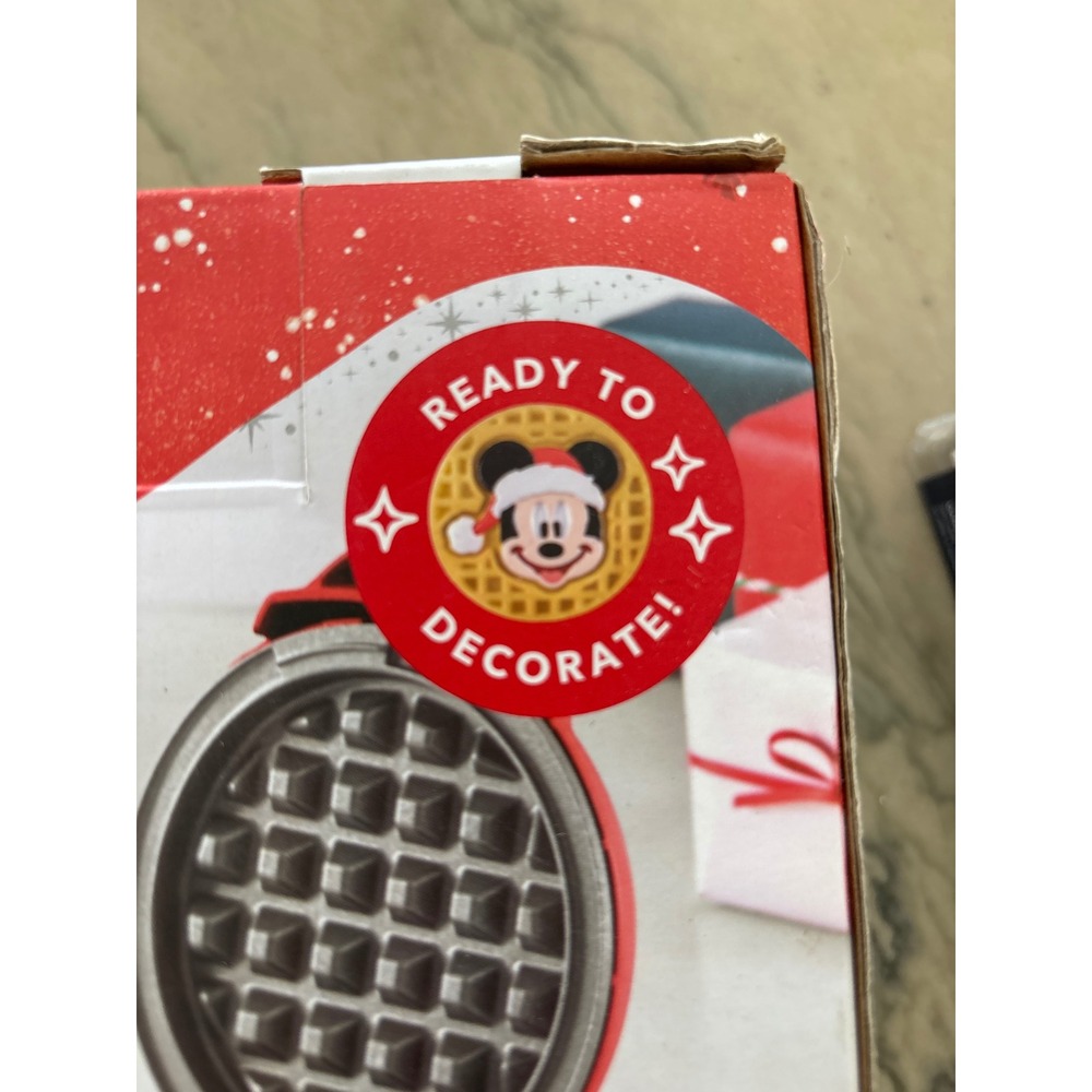 New Disney Dash Mickey Mouse Santa Mini Waffle Maker Red 4 Inch Ceramic Nonstick